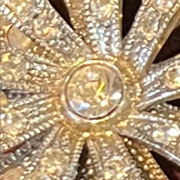 Vintage Designer Brooch - Picture 5 of 11